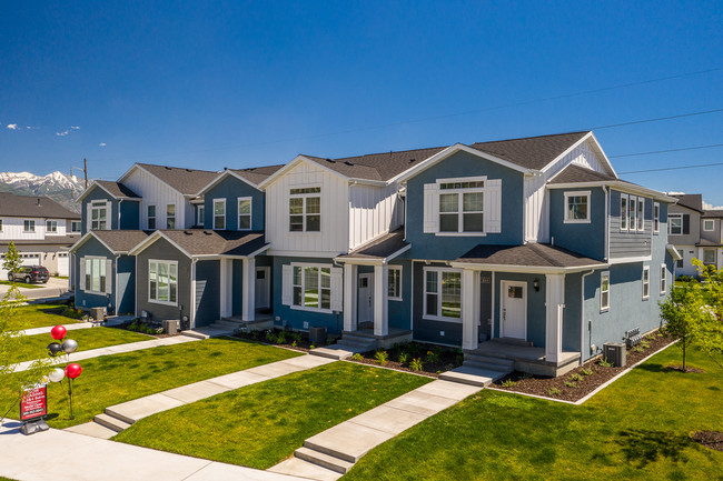 Parkview Towns in Lindon, UT - Foto de edificio - Building Photo