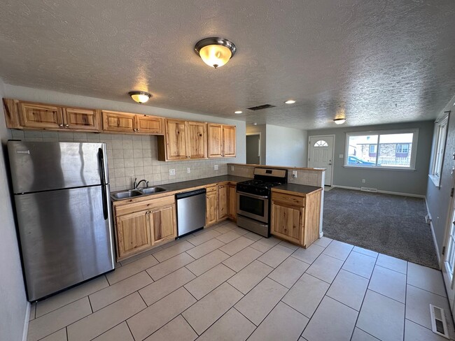 property at 706-708 Meeker St