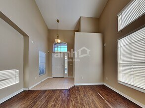 10602 Drayton Ct in Tampa, FL - Building Photo - Building Photo