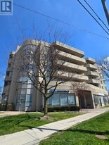 555 Wilson Heights Blvd in Toronto, ON - Building Photo