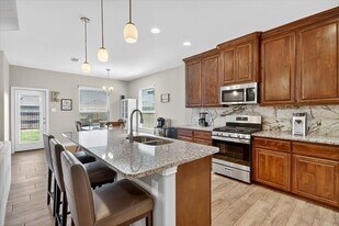 2214 Cuarzo Dr in Corpus Christi, TX - Building Photo