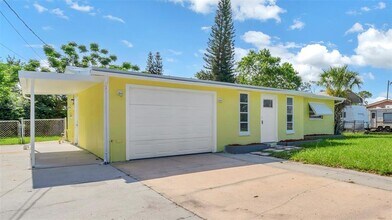 2022 Calusa Trail in Holiday, FL - Building Photo - Building Photo