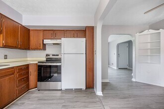 1822 W Schantz Ave in Dayton, OH - Building Photo - Building Photo