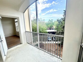 3314 Robert Trent Jones Dr in Orlando, FL - Building Photo - Building Photo