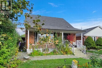 68 Christina Crescent in Toronto, ON - Building Photo - Building Photo