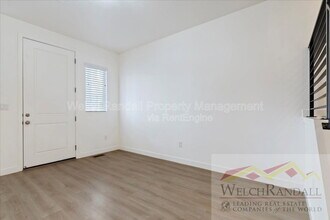 15271 S Reins Wy in Bluffdale, UT - Building Photo - Building Photo