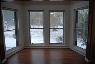 21 Elm St, Unit 21A in Upton, MA - Building Photo - Building Photo