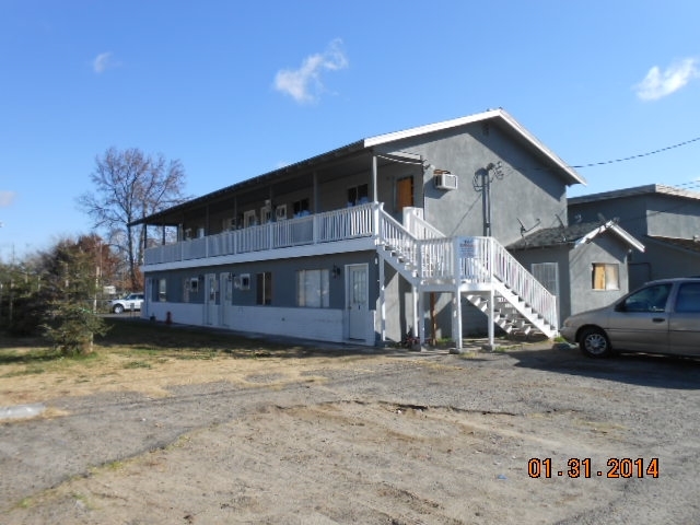 816 Broadway in Atwater, CA - Building Photo