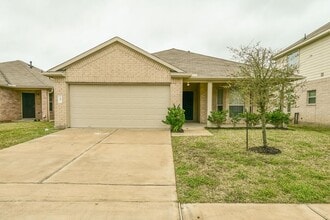 Rodeo Palms in Manvel, TX - Building Photo - Interior Photo