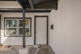 406 Dawson Cir in Grand Prairie, TX - Building Photo - Building Photo