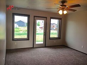 4209 N Pennsylvania Ave in Sioux Falls, SD - Building Photo - Building Photo