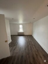 1331 72nd Ave, Unit A in Philadelphia, PA - Building Photo - Building Photo