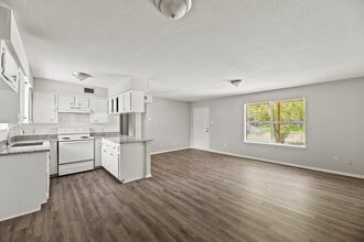 112 Laurie Ln in Willis, TX - Building Photo - Building Photo