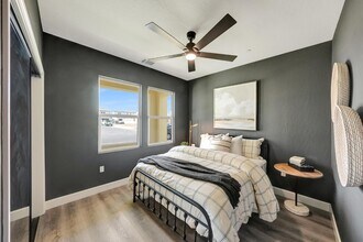 2148 W Solo Wy in Hanford, CA - Building Photo - Building Photo