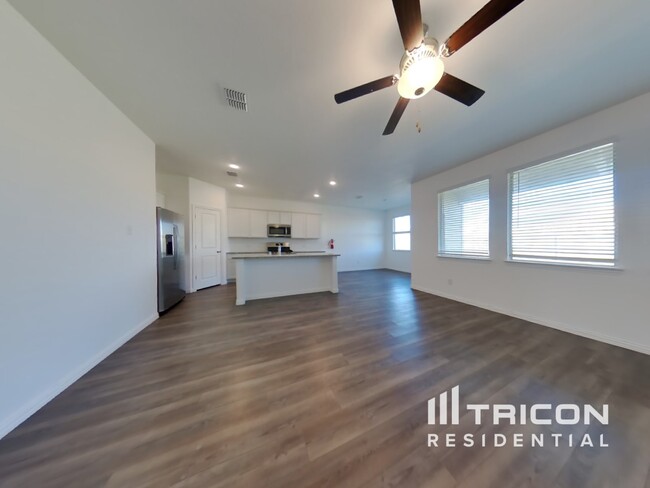 932 Skytop Dr in Haslet, TX - Building Photo - Building Photo