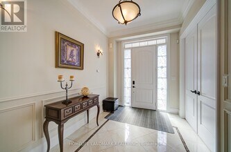 6 Stollery Pond Cres in Markham, ON - Building Photo - Building Photo