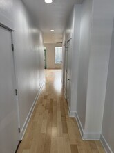 1924 NE 50th Way in Hillsboro, OR - Building Photo - Building Photo