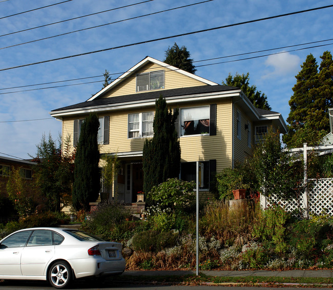 118 Boston St in Seattle, WA - Foto de edificio - Building Photo