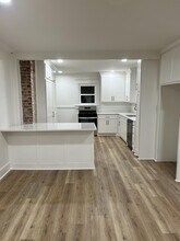 3104 W Markham St in Little Rock, AR - Building Photo - Building Photo