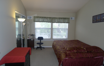 39 Pheasant Brook Ct in Bedminster, NJ - Building Photo - Building Photo