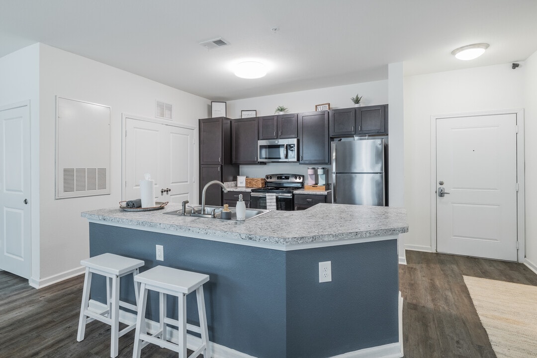 Channel Family Apartment Homes in Charleston, SC - Building Photo