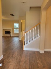 101 W Running Wolf Trail in Harker Heights, TX - Foto de edificio - Building Photo