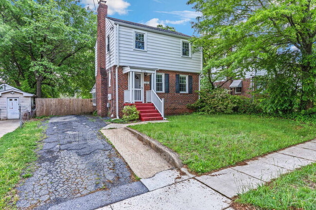9745 51st Pl in College Park, MD - Building Photo - Building Photo