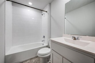 5905 Harvey Gap Ln in Lantana, TX - Building Photo - Building Photo