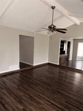 2418 Parkside Dr in Grand Prairie, TX - Building Photo - Building Photo