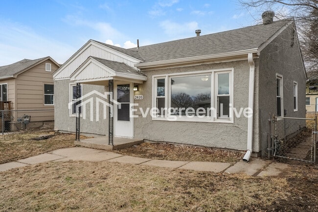 2410 6th Ave in Council Bluffs, IA - Foto de edificio - Building Photo