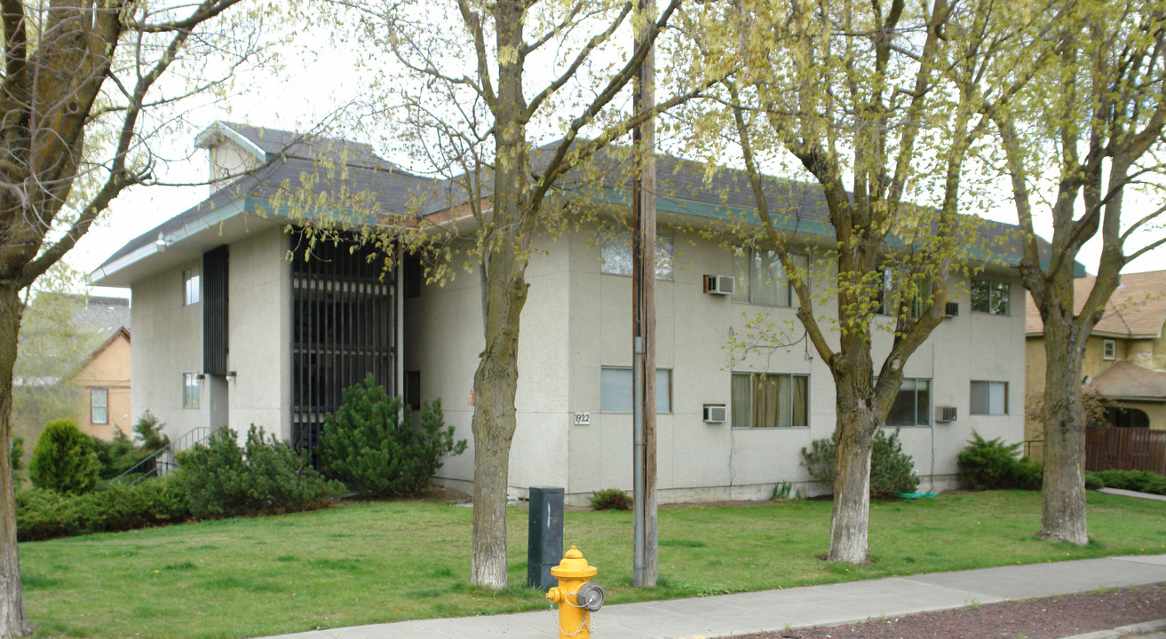 1922 W 1st Ave in Spokane, WA - Foto de edificio