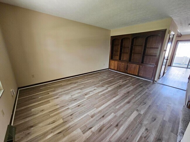 5013 Godown Rd in Columbus, OH - Building Photo - Building Photo