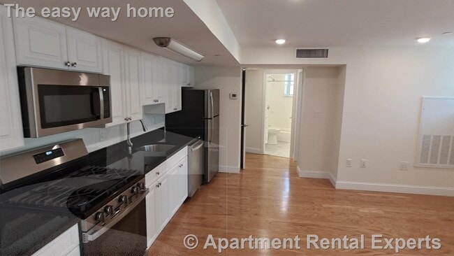 1 Langdon St, Unit #6