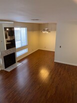 1224 S Corning St, Unit Unit 3 in Los Angeles, CA - Building Photo