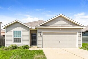 14333 Wrangler Way in Seagoville, TX - Building Photo