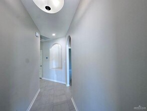 8408 N 35th St in McAllen, TX - Building Photo - Building Photo