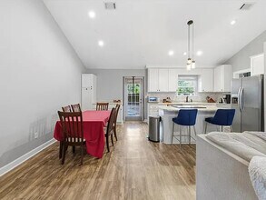 47 Meadowlark Dr in Crawfordville, FL - Building Photo - Building Photo