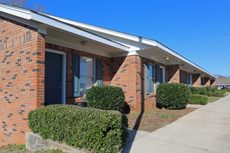 Hensley Square in Florence, AL - Foto de edificio - Building Photo