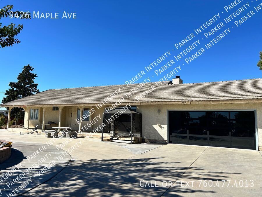 9426 Maple Ave in Hesperia, CA - Building Photo