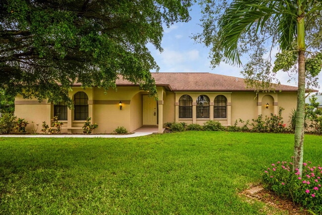 property at 1320 SE 2nd St