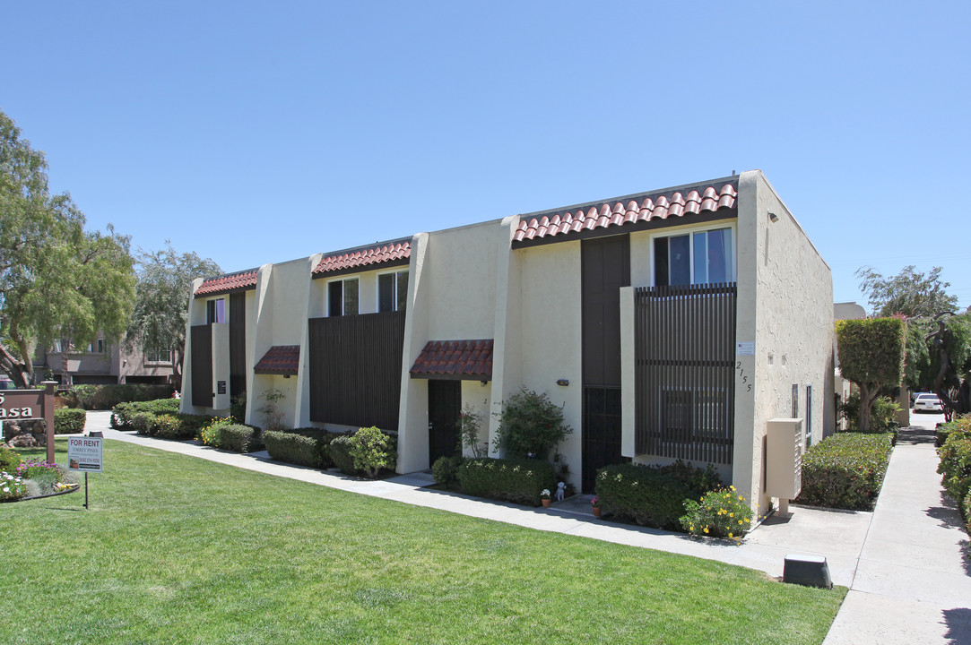 Su Casa Townhomes in San Diego, CA - Building Photo