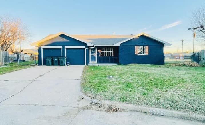 4320 Suntane Cir in Del City, OK - Building Photo