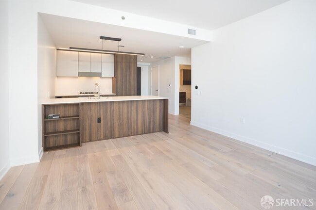 property at 280 Spear St