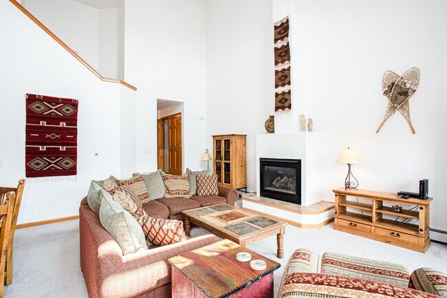 101 Morningstar Cir in Frisco, CO - Building Photo - Building Photo