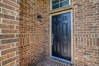 7710 Granite Terrace Ln, Unit 228 in Houston, TX - Building Photo - Building Photo