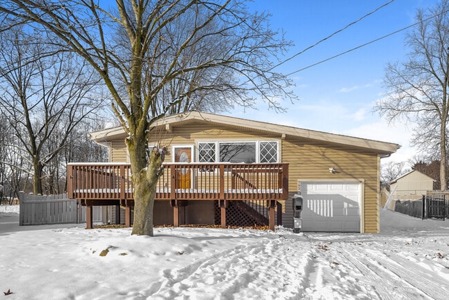 property at 792 Hancock Cir