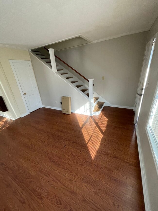 property at 532 S Brundidge St