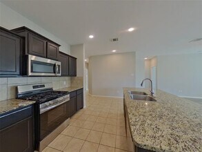 7904 Mosspark Ln in Fort Worth, TX - Building Photo - Building Photo