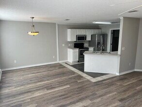 17 6th Ave in Shalimar, FL - Building Photo - Building Photo