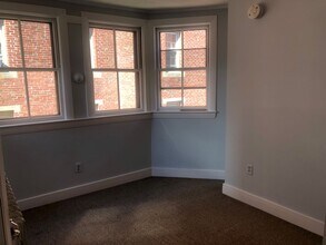 31 Deering St in Portland, ME - Foto de edificio - Building Photo